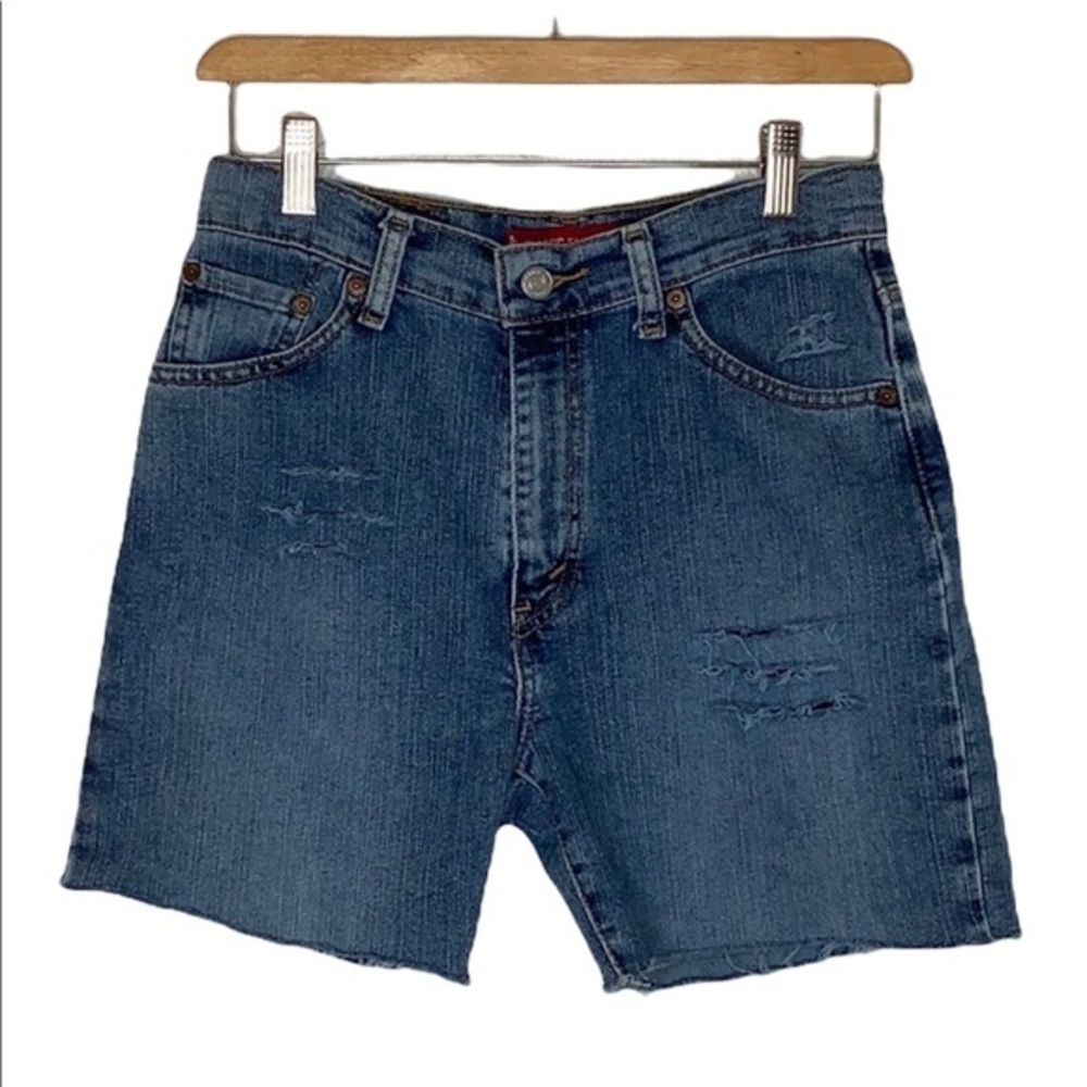 Levi’s 512 distressed jean shorts high waist SZ 6
